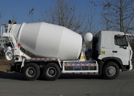 9CBM Concrete Mixer Truck SINOTRUK HOWO A7 336HP 6X4 LHD ZZ5257GJBN3647N1