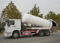 Sewage Suction Truck SINOTRUK HOWO for Sanitation Enterprise 20CBM LHD 336HP