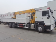 SINOTRUK Truck Mounted Cranes Equipment 12 Tons XCMG For Lifting 6X4 400HP