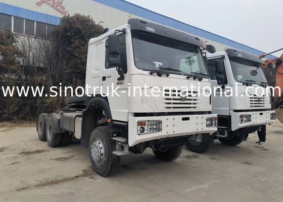 Sinotruk Howo Tractor Truck Rhd All Wheel Drive 6 × 6 Weichai 400Hp White