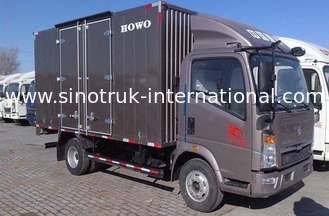 16 Foot International Light Duty Box Truck