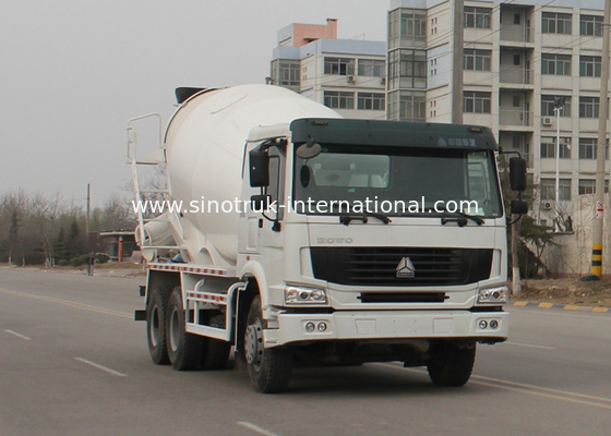 SINOTRUK HOWO Concrete Mixer Truck 12CBM 371HP 6X4 RHD ZZ5257GJBN4048W