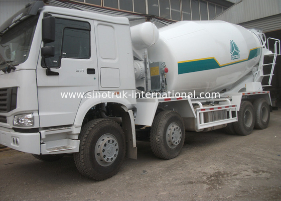 SINOTRUK HOWO Concrete Mixer Truck 14CBM 371HP 8X4 LHD ZZ5317GJBN3261W