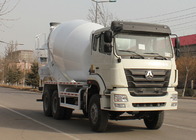 High Efficiency Hydraulic Pump Cement Mixer Truck For Construction Site
