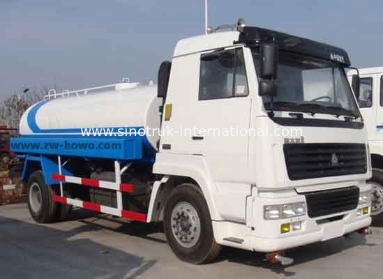 Road Flushing Water Tank Truck SINOTRUK 10CBM , Water Hauling Trucks