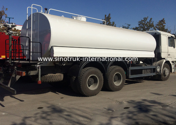 Stainless Steel Water Sprinkling Truck SINOTRUK 18CBM For Pesticide Spraying