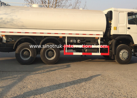 Potable Water Tanker Trucks 19CBM For Road Flushing , Water Hauling Trucks