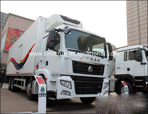 8×4 35 Drive Type Tons Refrigerated Delivery Truck For Keeping Fresh Goods