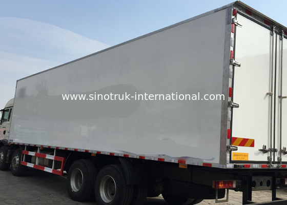 High Strength Frozen Foods 8×4 Refrigerated Trucks And Vans 40 Ton Low Noise