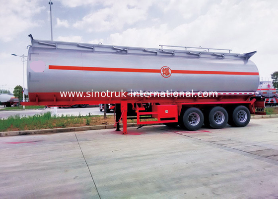 Oil Carrying Semi Trailer Truck , 55 Tons 60cbm Mn Steel Oil Tanker Truck