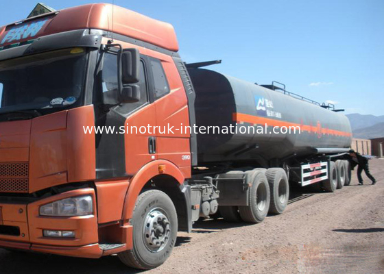 Semi Trailer Oil Tank Truck 3 Axles 50-80 Tons 45-60CBM SINOTRUK HOWO