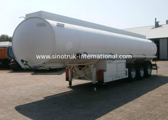 SINOTRUK HOWO Oil Semi Trailer Truck , Diesel Tank Truck with Trailer