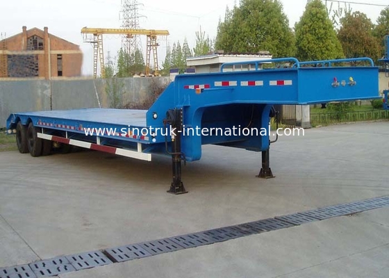 Transport 2 Axles 45 Tons 13m Heavy Equipment Trailer Truck With Low Bed