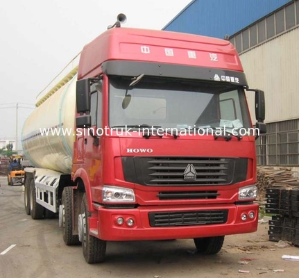 371HP 8X4 RHD 36-45CBM  ZZ1317N4667W Dry Bulk Truck For Powder Material