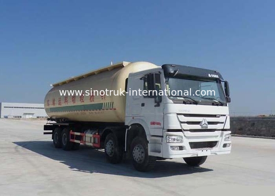 SINOTRUK HOWO Bulk Cement Truck 371HP 8X4 RHD 36-45CBM  ZZ1317N4667W