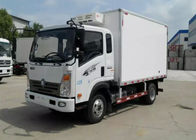 Vegetables / Fruits Refrigerated Delivery Truck White 8 Tons with 140 HP Engine