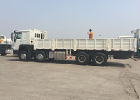 Diesel Engine Cargo Truck SINOTRUK HOWO HW76 Cabin 30 - 60 Tons Top Configuration
