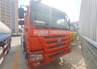 102km/H SINOTRUK HOWO Concrete Mixer Truck 371HP 10CBM LHD 6x4