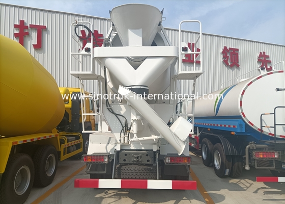 102km/H SINOTRUK HOWO Concrete Mixer Truck 371HP 10CBM LHD 6x4