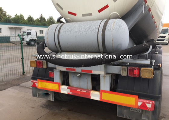 SINOTRUK 58000L Semi Trailer Truck Bulk Cement Tank Carrier Trailer SGS Approval