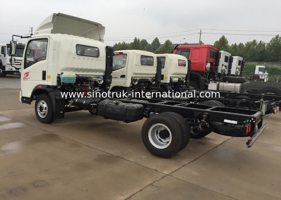 SINOTRUK Refrigerated Van Truck For Frozen Food High Temperature Stability 20CBM