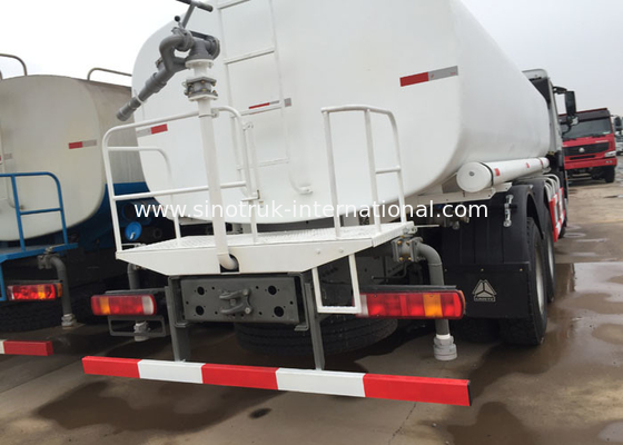 6000 Gallon Water Tank Truck Hydraulically Operated Air Assistance SINOTRUK HOWO