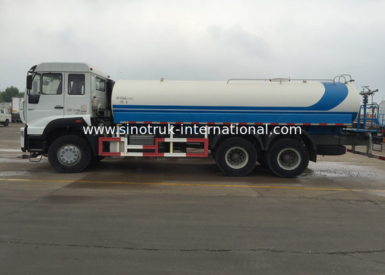 5000 Gallon Water Tank Truck SINOTRUK 11.00R20 Radial Tyre 9920 × 2496 × 3550 Mm