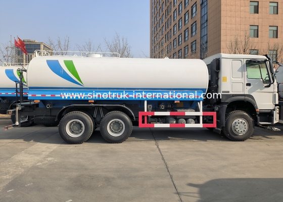 SINOTRUK HOWO Water Tank Truck 6x4 LHD 15-20CBM Spraying Range Wide