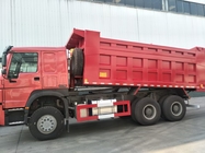 Red HOWO SINOTRUK Dump Truck 10 - 25 Cubic Meter Load 25 - 40t ZZ3257N3847A