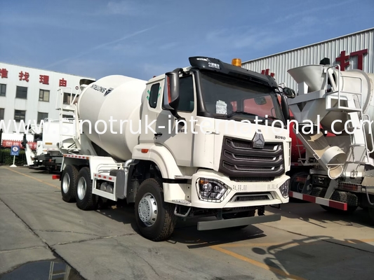 HOWO SINOTRUK Concrete Mixer Truck High Efficiency 10CBM 380HP 6X4 LHD