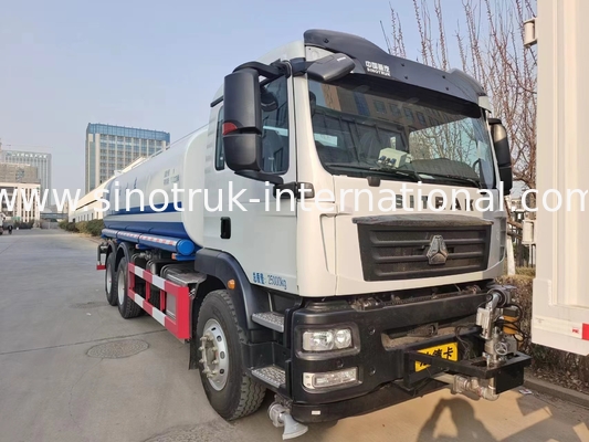 SINOTRUK SITRAK Water Tank Truck 6x4 LHD 15-20CBM Spraying Range Wide