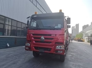 Red SINOTRUK HOWO 8X4 Dump Truck 400hp 12 Wheels