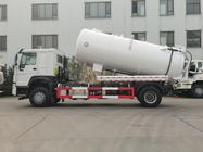 SINOTRUK HOWO Sewage Suction Truck High Pressure Cleaning 15CBM LHD 290HP