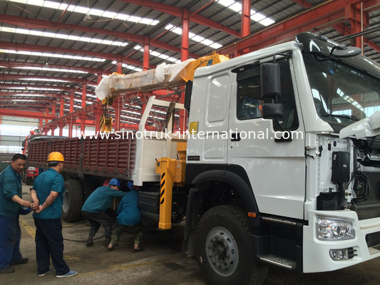 Telescopic Boom Truck Mounted Crane / 12 Tons Cargo Mounting Crane ZZ1257M4341W