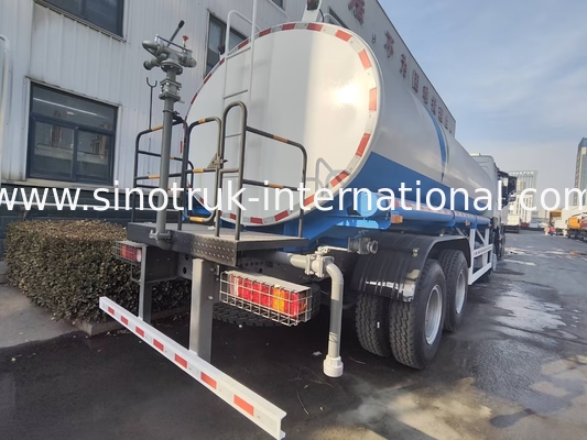 SINOTRUK HOWO Sprinkler Water Tank Truck 10-25CBM 6 X 4 Euro 2 400HP