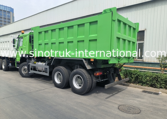 Sinotruk Howo Tipper Dump Truck Weichai 400Hp 6 × 4  Lhd Green Middle Lifting