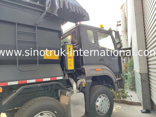 RHD 8×4 12 Wheels HOWO Tipper Truck 380HP