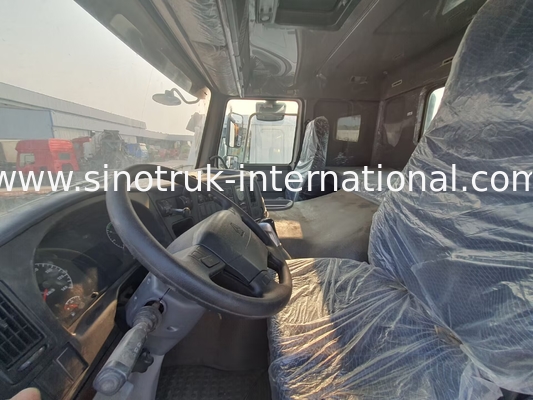 HOWO A7 Used Tractor Truck LHD 6X4 Euro 2 371 HP With Power Assisted Hydraulic Steering White