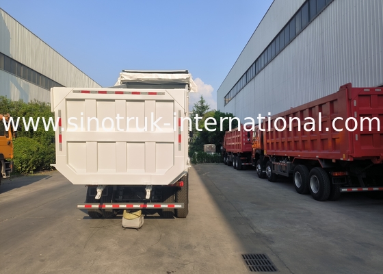 Sinotruk Howo Tipper Dump Truck 400Hp 6 × 4 U Shape Tray With Automatic Tarpaulin