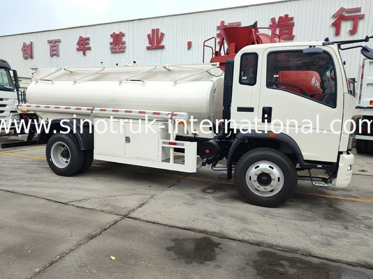 HOWO 4×2 Light Truck 5-6CBM LHD 160HP