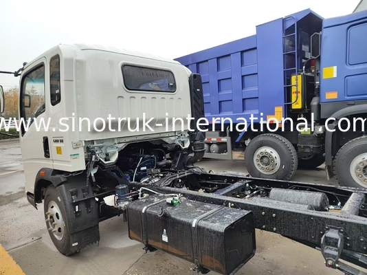 ZZ1047D3414C145 HOWO 4*2 Light Duty Trucks 116HP Chassis