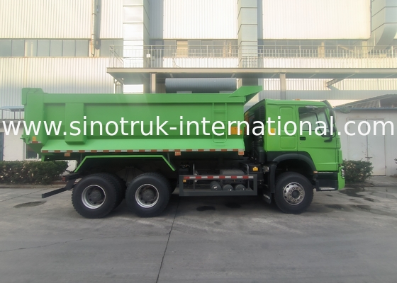 Sinotruk Howo Tipper Dump Truck 380Hp 6 × 4 U Shape Cargo Body Green Color