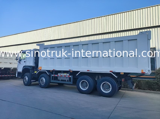 Large Capacity 27 Cubic Meters 4 Axle Dump Truck 400 Horsepower For Efficient Operation