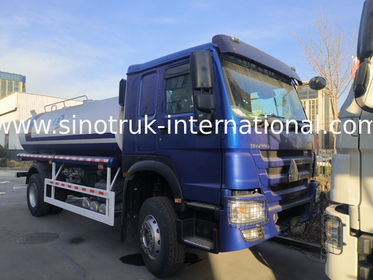 SINOTRUK HOWO Water Tank Truck 4x2 RHD 300HP 10CBM For Durable Water Transportation