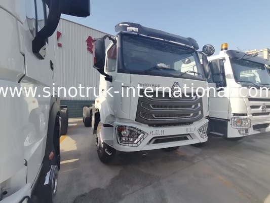 SINOTRUK HOHAN Howo Tipper Dump Truck Chassis Weichai Engine 6 × 4 LHD ZZ3257V384JB1 Model