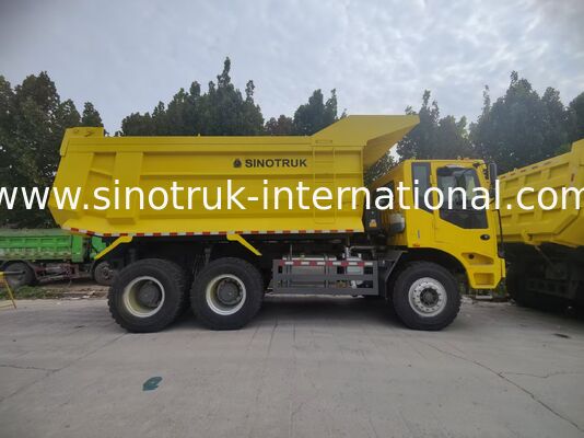 Sinotruk Mining Dump Truck with 430HP Engine 6x4 Drive Model and 16mm Bottom Thickness Cargo Box
