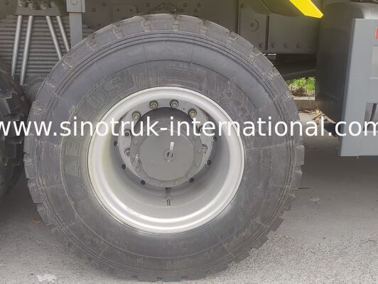Sinotruk Mining Dump Truck with 430HP Engine 6x4 Drive Model and 16mm Bottom Thickness Cargo Box