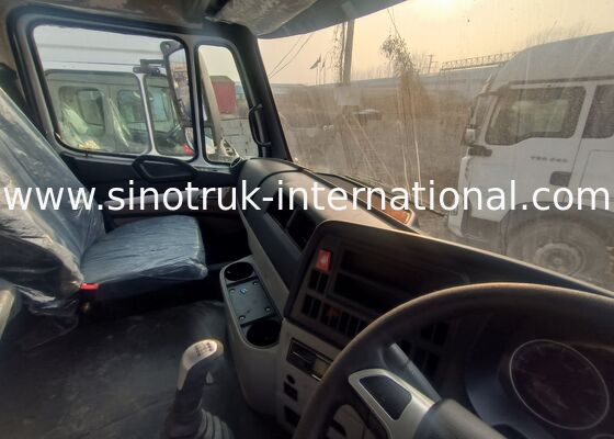 ZZ427V344JB1R Tractor Truck with 371HP Engine, 6x4 Drive Wheel, and H77L Cabin With A/C for Heavy Duty Transport