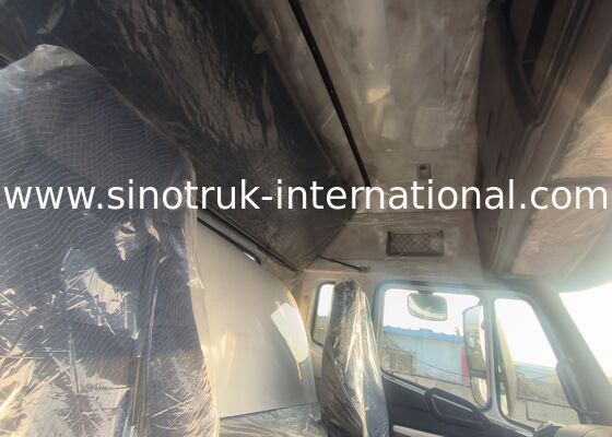 ZZ427V344JB1R Tractor Truck with 371HP Engine, 6x4 Drive Wheel, and H77L Cabin With A/C for Heavy Duty Transport