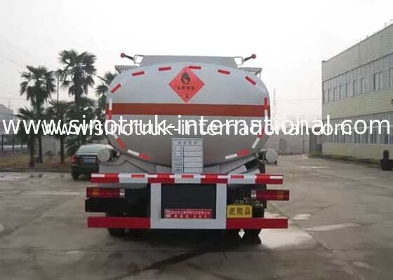 SINOTRUK HOWO 16-20CBM Fuel Tanker Truck 6X4 LHD 290HP Euro2 Oil Tank Truck